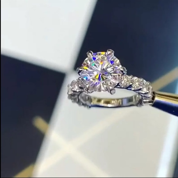 New Women’s Luxury 925 Silver wedding Ring 💍 - Picture 3 of 6